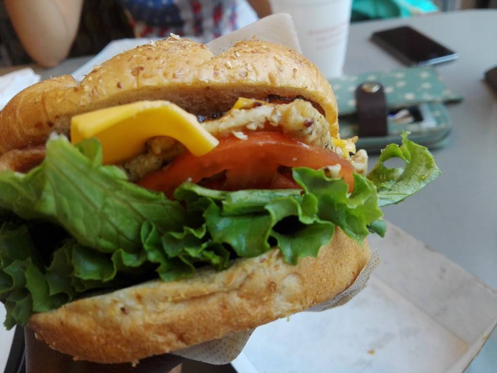 Chick-fil-A | restaurant | 4285 Roswell Rd NE, Atlanta, GA 30342, USA | 4043039275 OR +1 404-303-9275