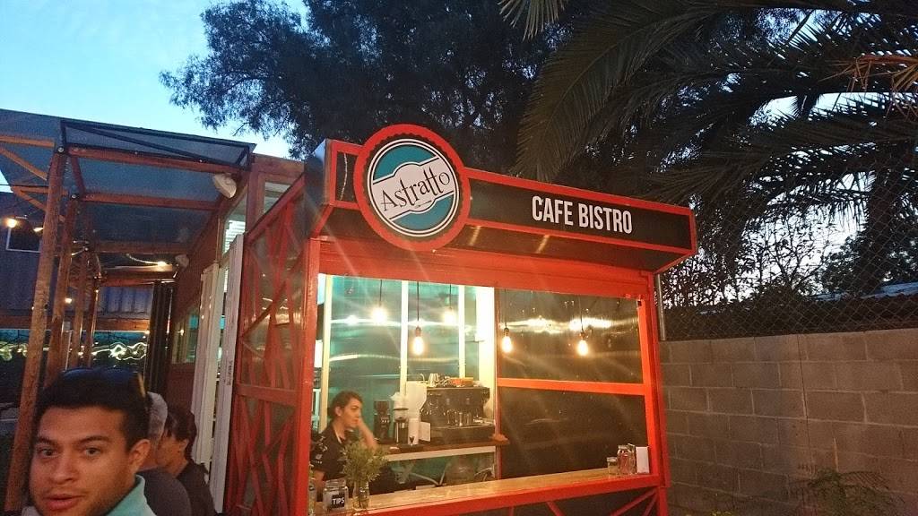 Astratto café Bistro | restaurant | Cerro San Javier 77, El Refugio, 21440 Tecate, B.C., Mexico | 016653928847 OR +52 665 392 8847