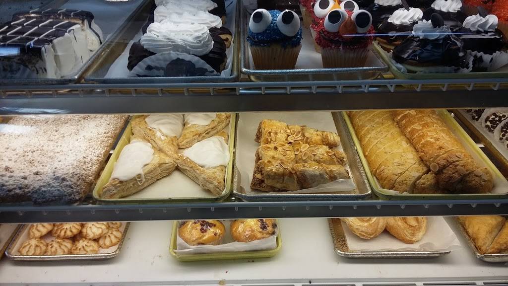 The West Chester Diner | restaurant | 1147 West Chester Pike, West Chester, PA 19382, USA | 6106929000 OR +1 610-692-9000