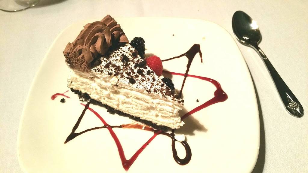 Diorio Restaurant & Bar | restaurant | 231 Bank St, Waterbury, CT 06702, USA | 2037545111 OR +1 203-754-5111