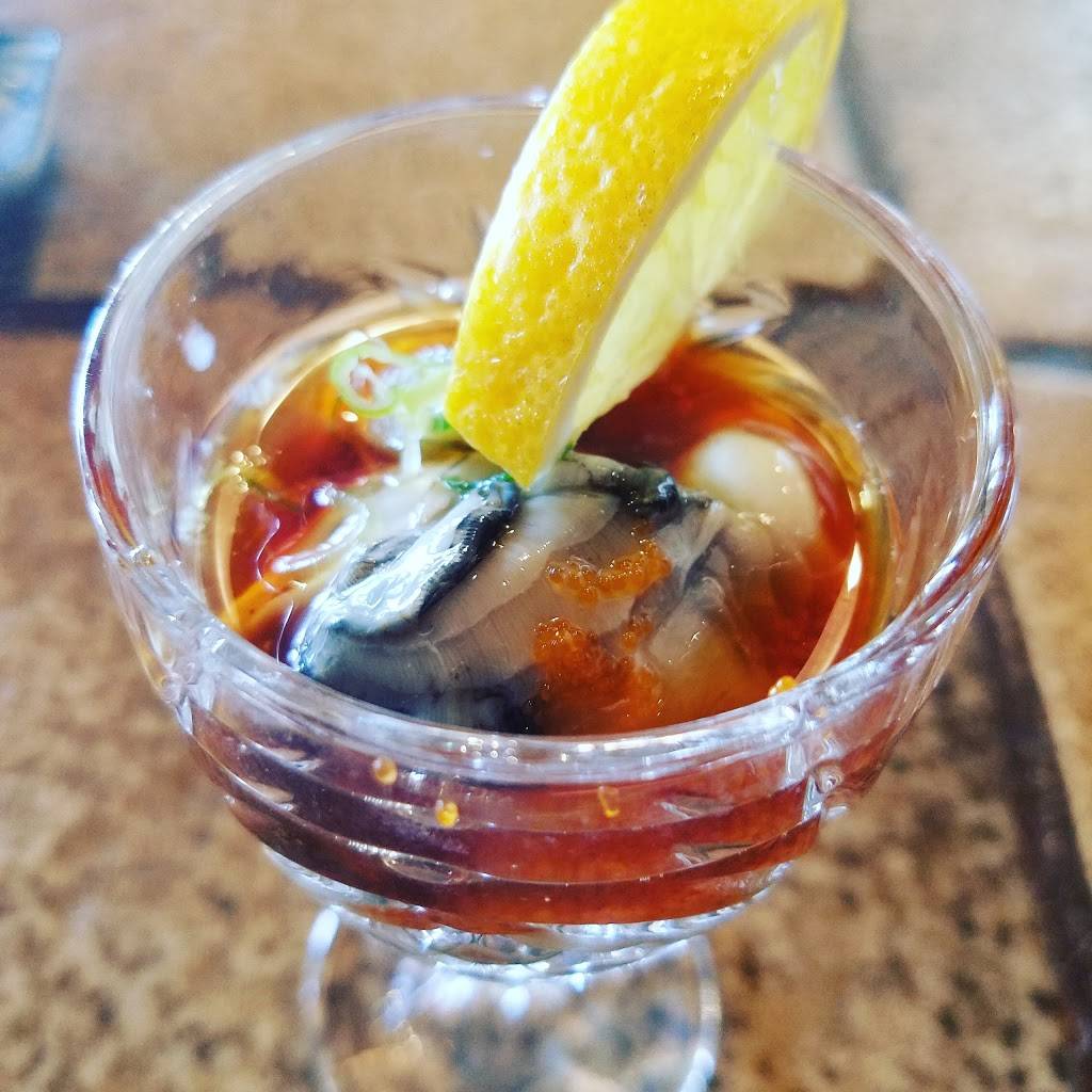 Niko Niko Sushi | restaurant | 10839 National Blvd, Los Angeles, CA 90064, USA | 3104702661 OR +1 310-470-2661