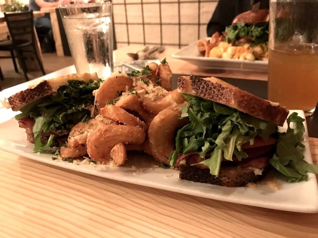 The Divide Restaurant | restaurant | 6037 Front St, Georgetown, CA 95634, USA | 5303334840 OR +1 530-333-4840