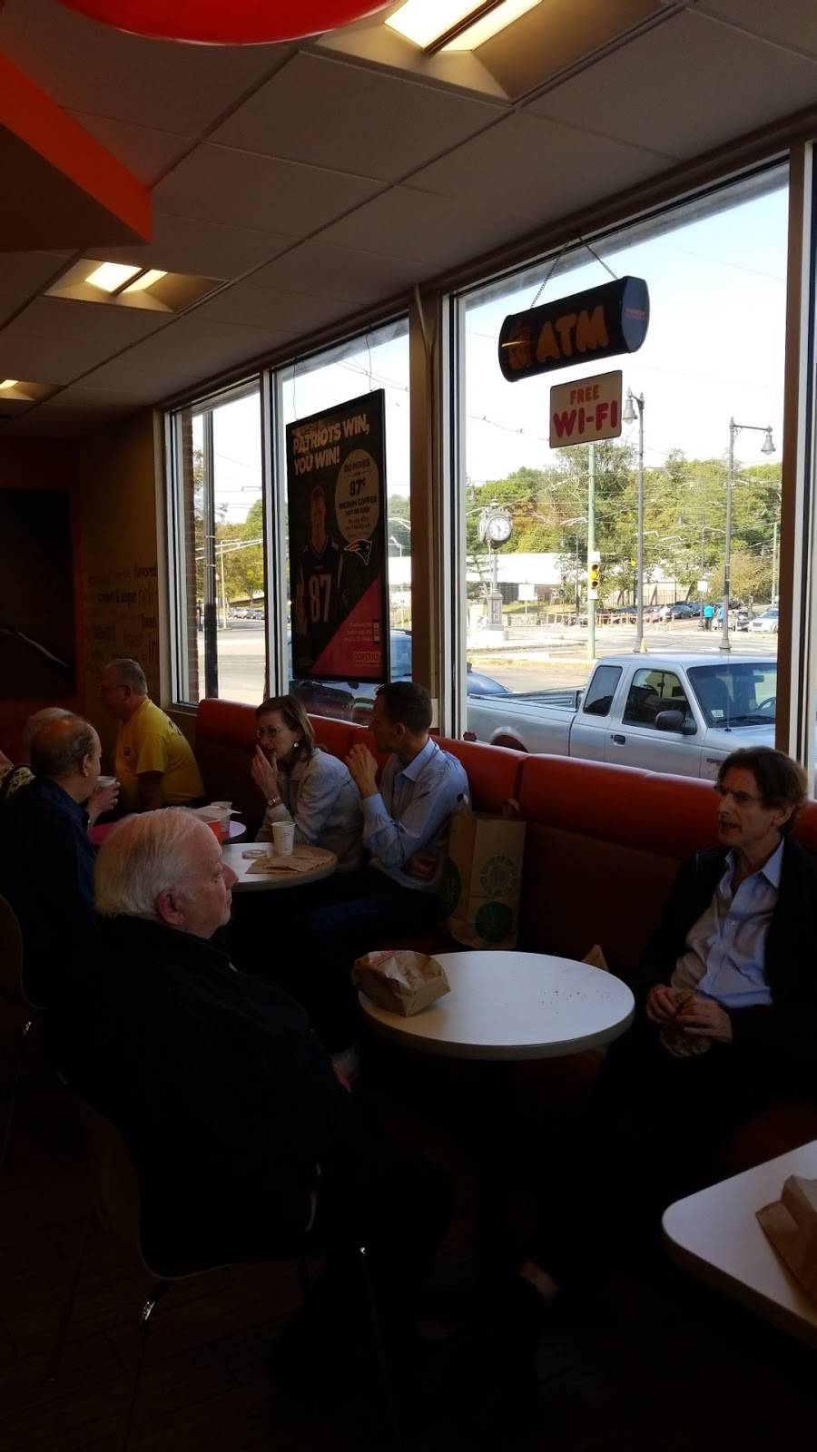 Dunkin | bakery | 1955 Beacon St, Brighton, MA 02135, USA | 6177380603 OR +1 617-738-0603