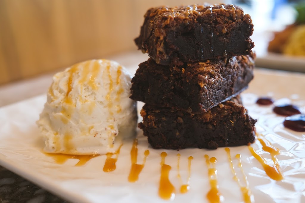 The 1 Food & Spirits | restaurant | 1 S Main St, Akron, OH 44308, USA | 3309834905 OR +1 330-983-4905