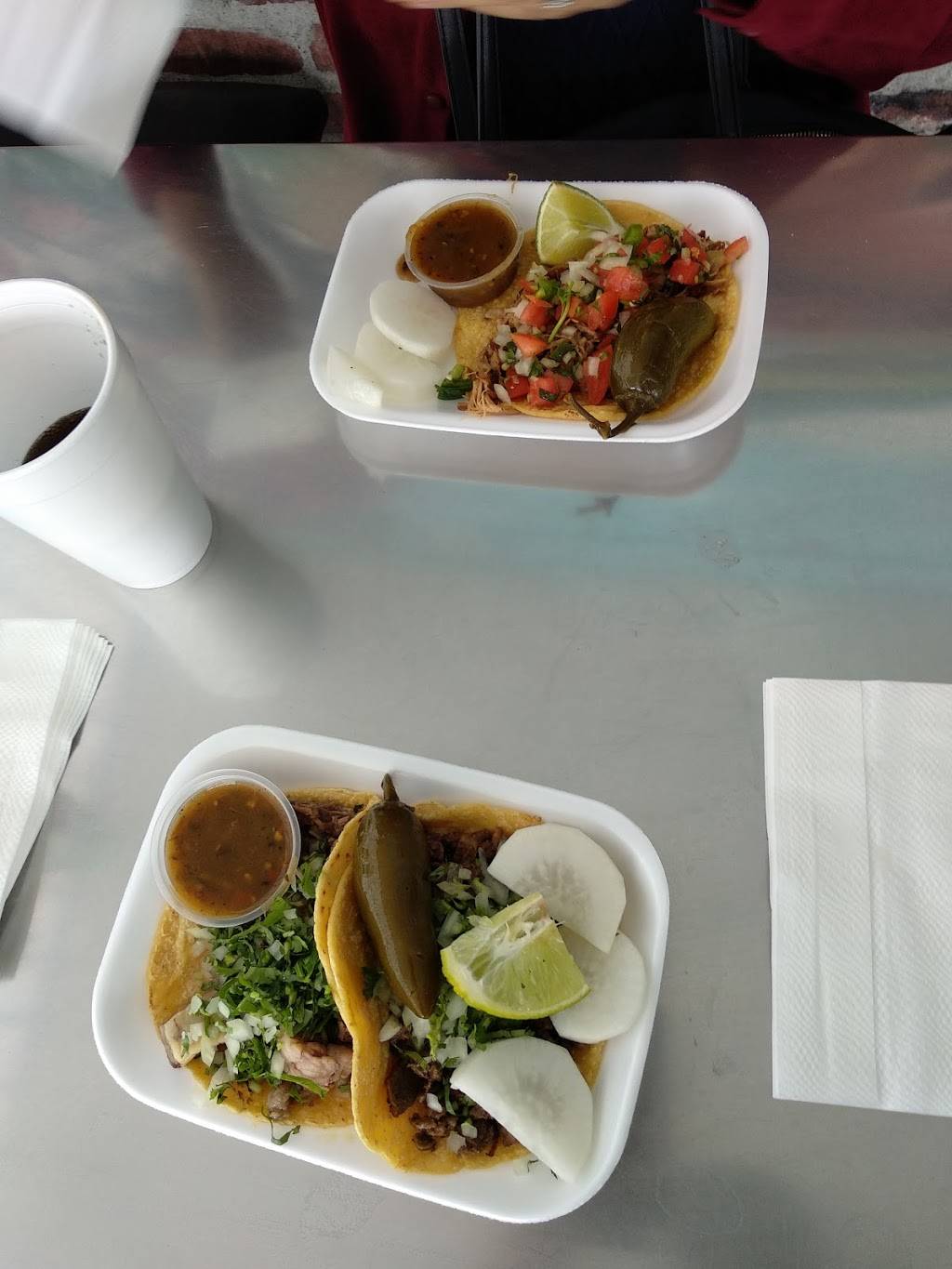 Carnitas Loya Fast Food | restaurant | 10424 Laurel Canyon Blvd B, Pacoima, CA 91331, USA | 8188994223 OR +1 818-899-4223