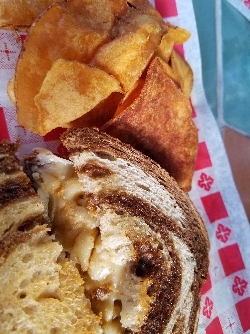 Streaking Moose BBQ | restaurant | 990 NY-149, Queensbury, NY 12804, USA | 5184098855 OR +1 518-409-8855