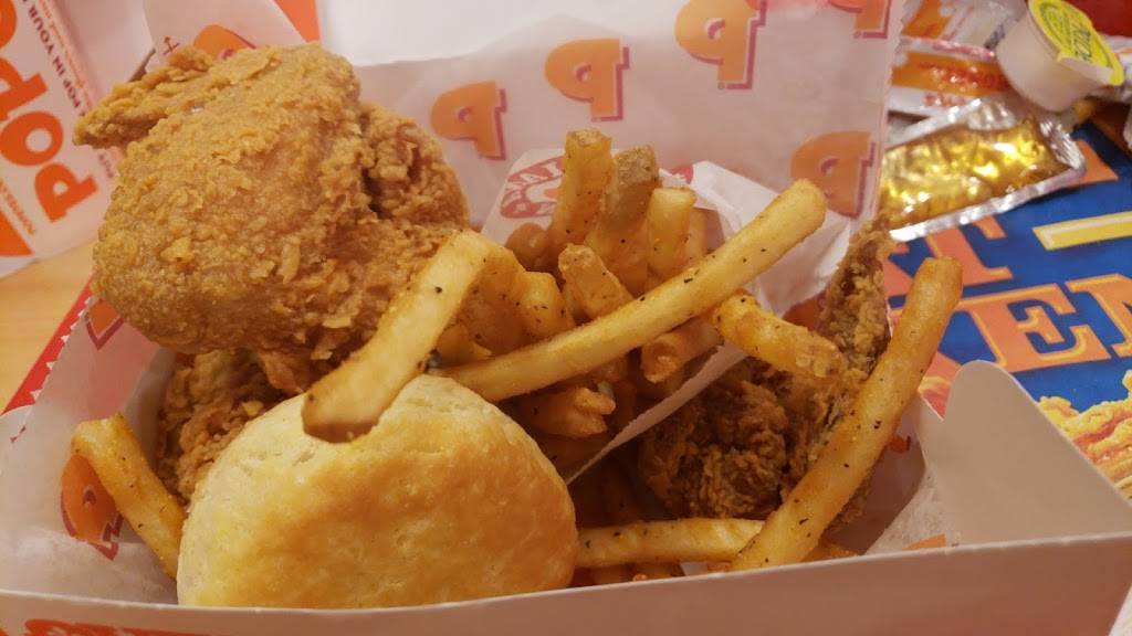 Popeyes Louisiana Kitchen | restaurant | 3004 N Blackstone Ave, Fresno, CA 93703, USA | 5593532890 OR +1 559-353-2890