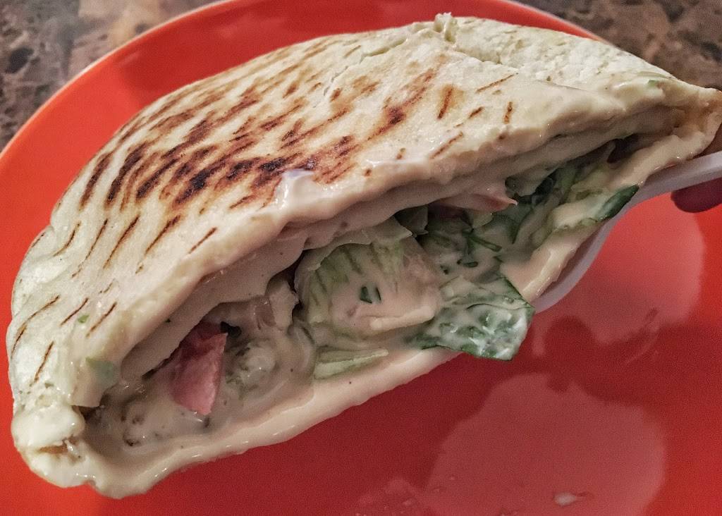 Falafel on Broadway | restaurant | 3151 Broadway, New York, NY 10027, USA | 2122222300 OR +1 212-222-2300