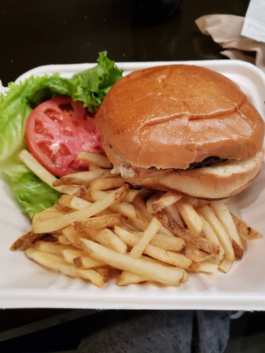 Willow Creek Grill | restaurant | N McDonnell Rd, San Francisco, CA 94128, USA | 6508211117 OR +1 650-821-1117