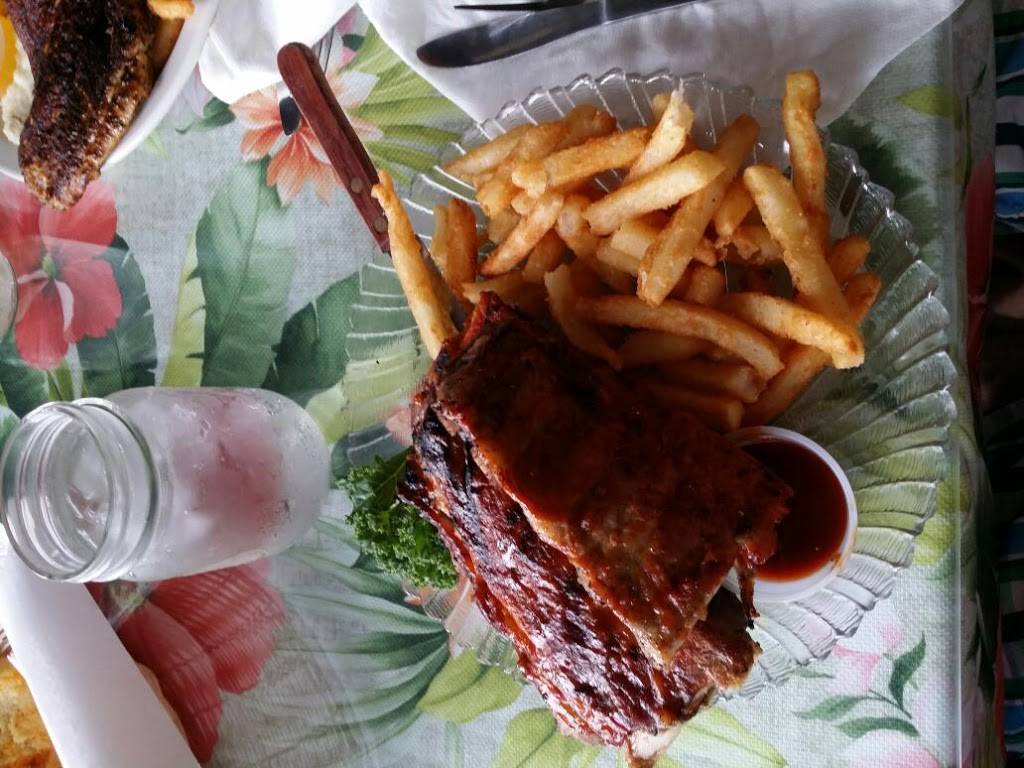 Salt Water Cowboys | restaurant | 299 Dondanville Rd, St. Augustine, FL 32080, USA | 9044712332 OR +1 904-471-2332