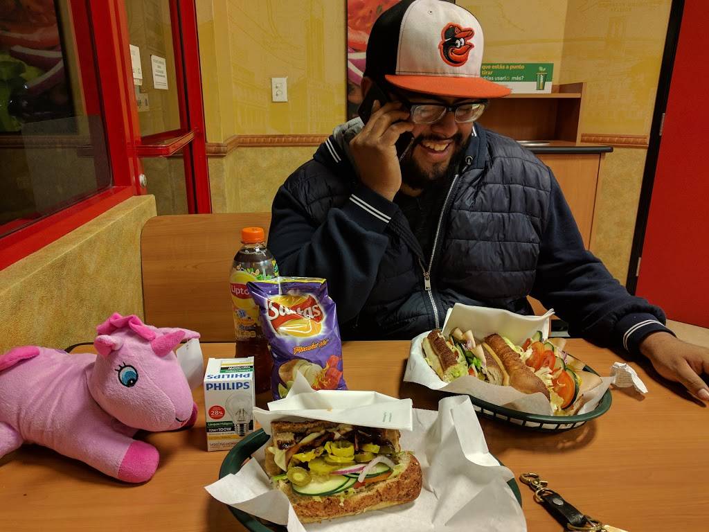 Subway | restaurant | Plaza Soriana, Salvador Alvarado 4820 int. C-22, Soler, 22530 Tijuana, B.C., Mexico | 016646305384 OR +52 664 630 5384