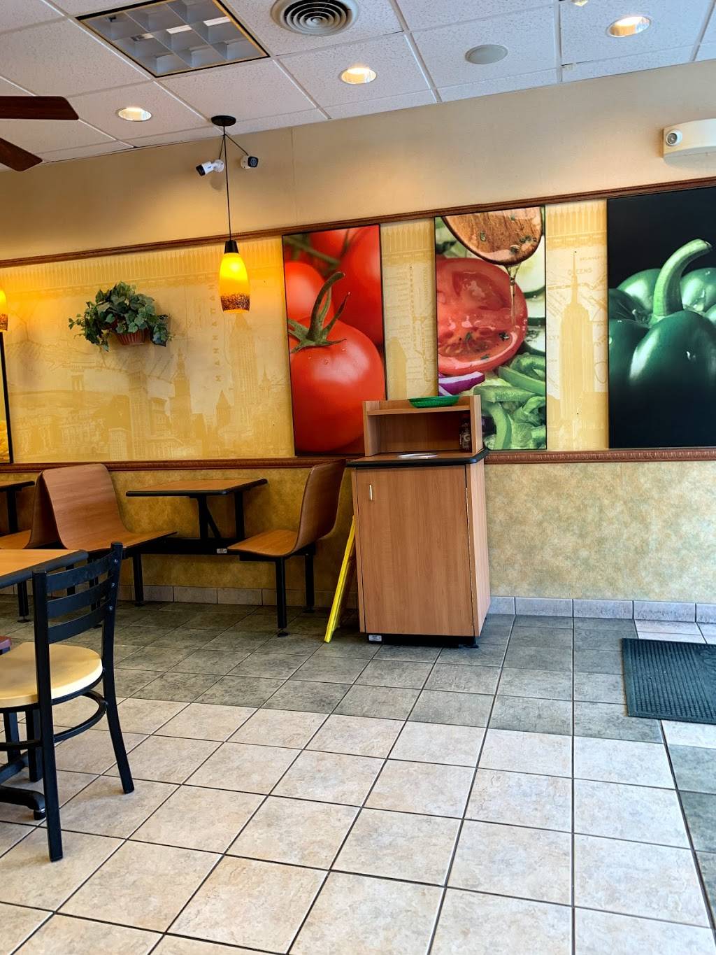 Subway | restaurant | 300 MA-106, Halifax, MA 02338, USA | 3392444431 OR +1 339-244-4431