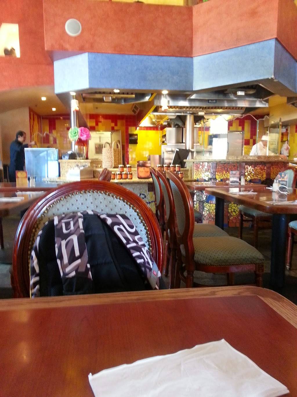 El Gallo Giro | restaurant | 3180 E Imperial Hwy, Lynwood, CA 90262, USA | 3106674670 OR +1 310-667-4670