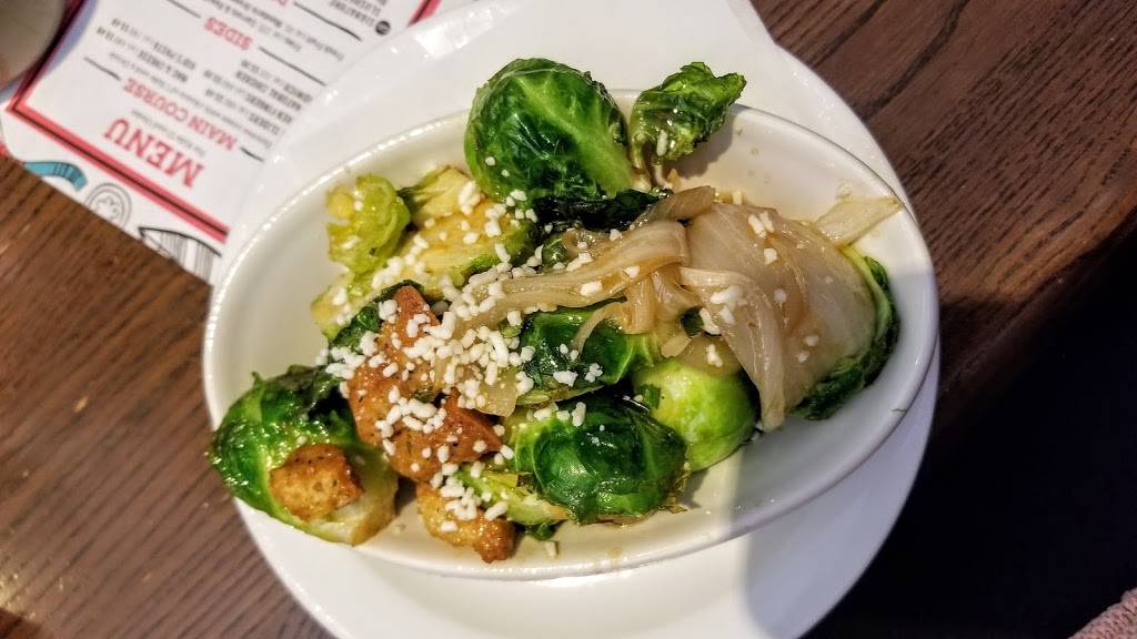 TGI Fridays | restaurant | 6751-B Frontier Dr, Springfield, VA 22150, USA | 7039222130 OR +1 703-922-2130