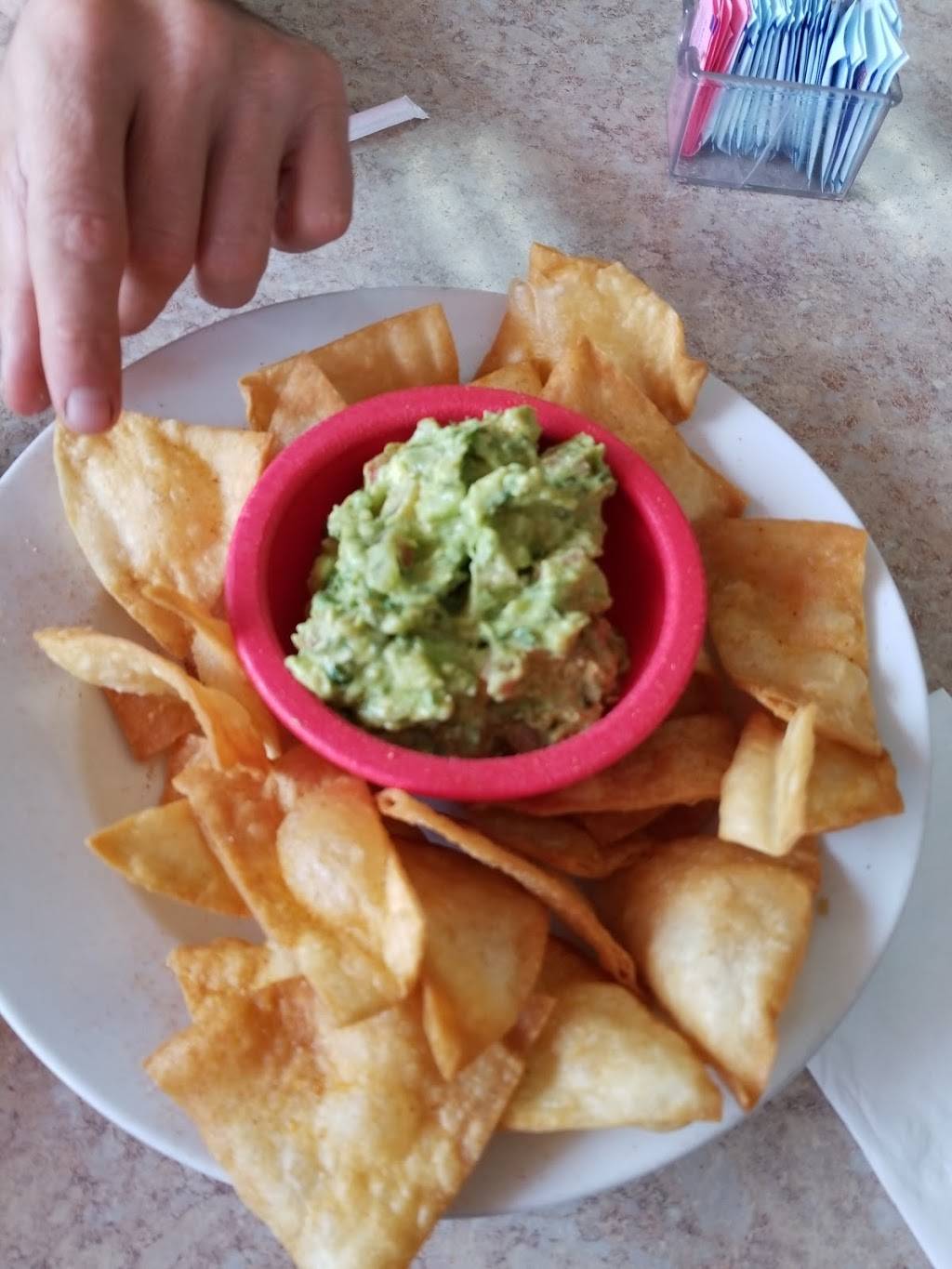 El Michoacano | restaurant | 237 Central Ave, Shafter, CA 93263, USA | 6617464872 OR +1 661-746-4872