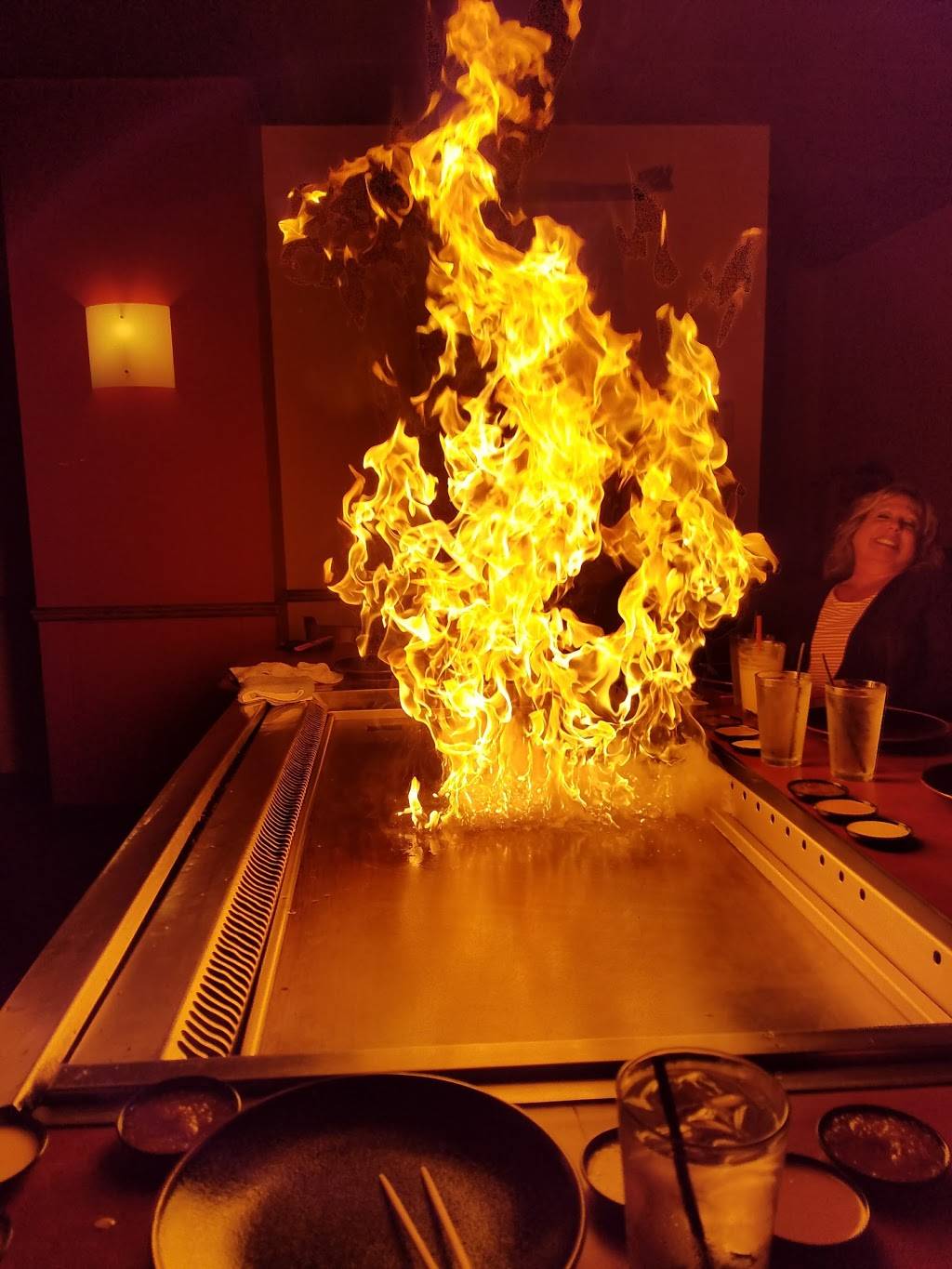 Genji Japanese Steakhouse | restaurant | 14505 W Center Rd, Omaha, NE 68144, USA | 4023338338 OR +1 402-333-8338