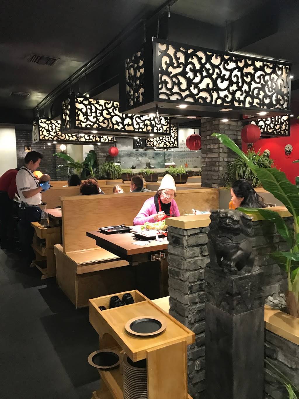 99号餐廳 | restaurant | 201 New Dorp Ln, Staten Island, NY 10306, USA | 7188080099 OR +1 718-808-0099