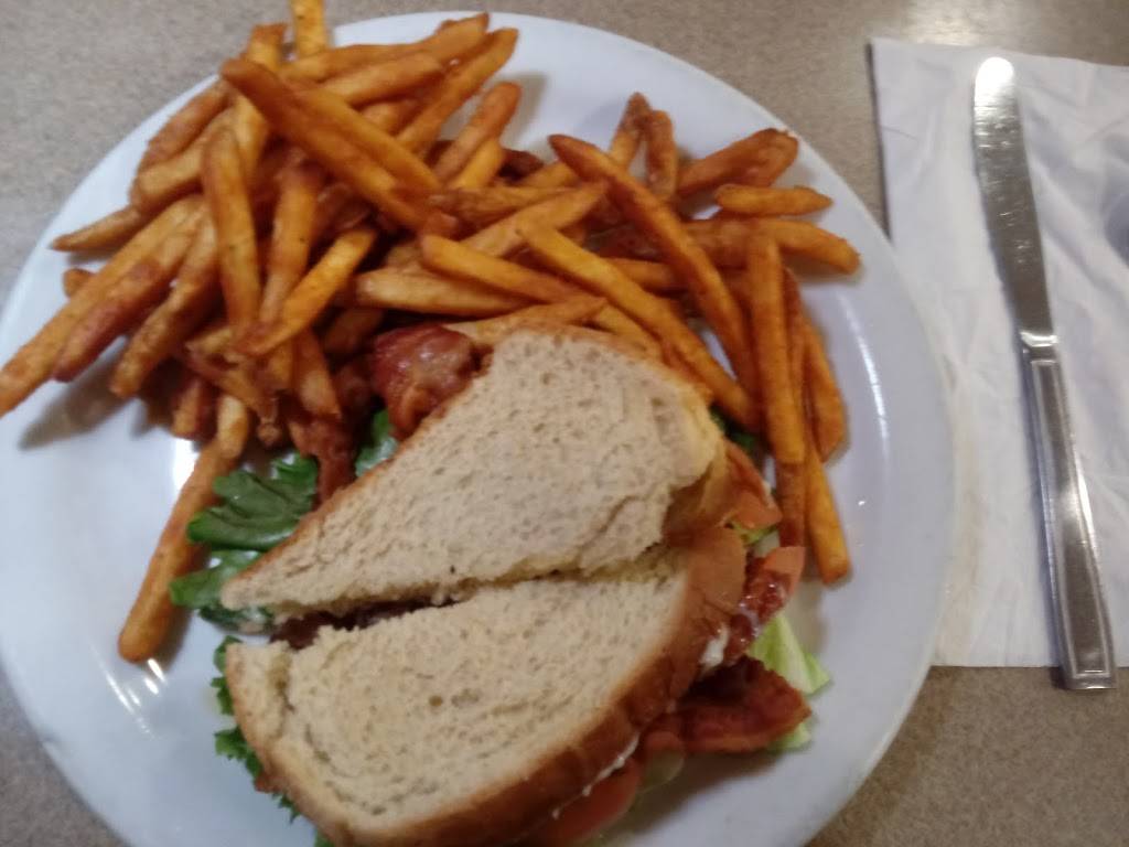 Dennys | restaurant | 7401 Elsie Ave, Sacramento, CA 95828, USA | 9166892011 OR +1 916-689-2011