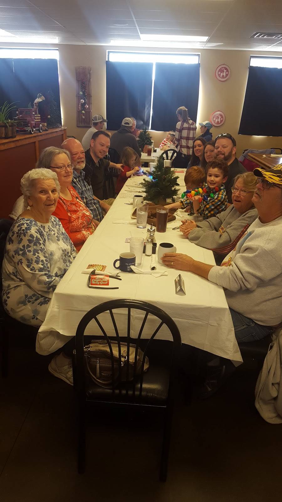 Grits and Grace | restaurant | 301 MO-7, Pleasant Hill, MO 64080, USA | 8169870124 OR +1 816-987-0124