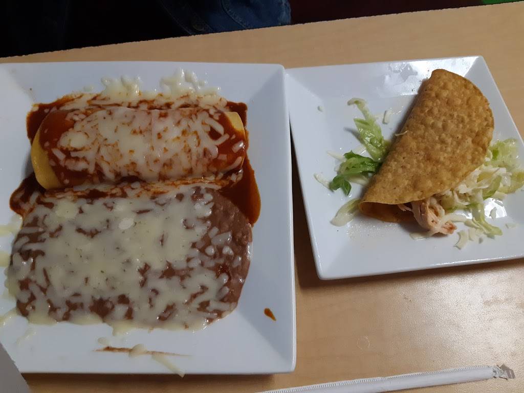 Don Carlos Authentic Mexican Restaurant | restaurant | 150 W Yoakum Ave, Chaffee, MO 63740, USA | 5733189222 OR +1 573-318-9222