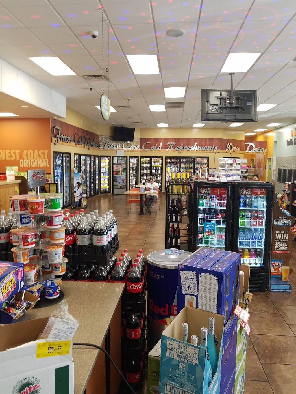 TOGOS Sandwiches | meal takeaway | 517 W E El Monte Way, Dinuba, CA 93618, USA | 5595916300 OR +1 559-591-6300