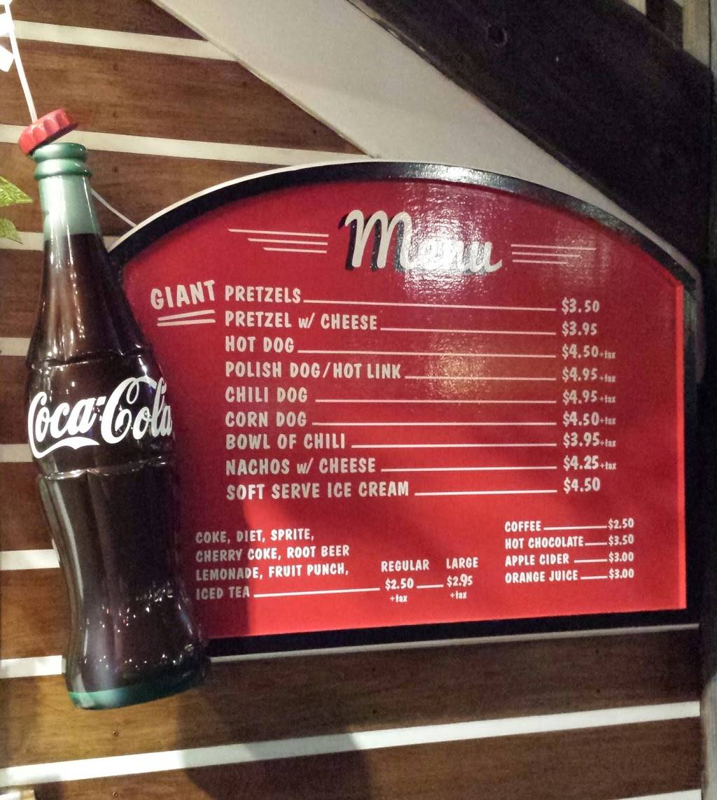 Aunt Fannys Hot Pretzels | restaurant | 39 Pier 39, San Francisco, CA 94133, USA | 4159860706 OR +1 415-986-0706