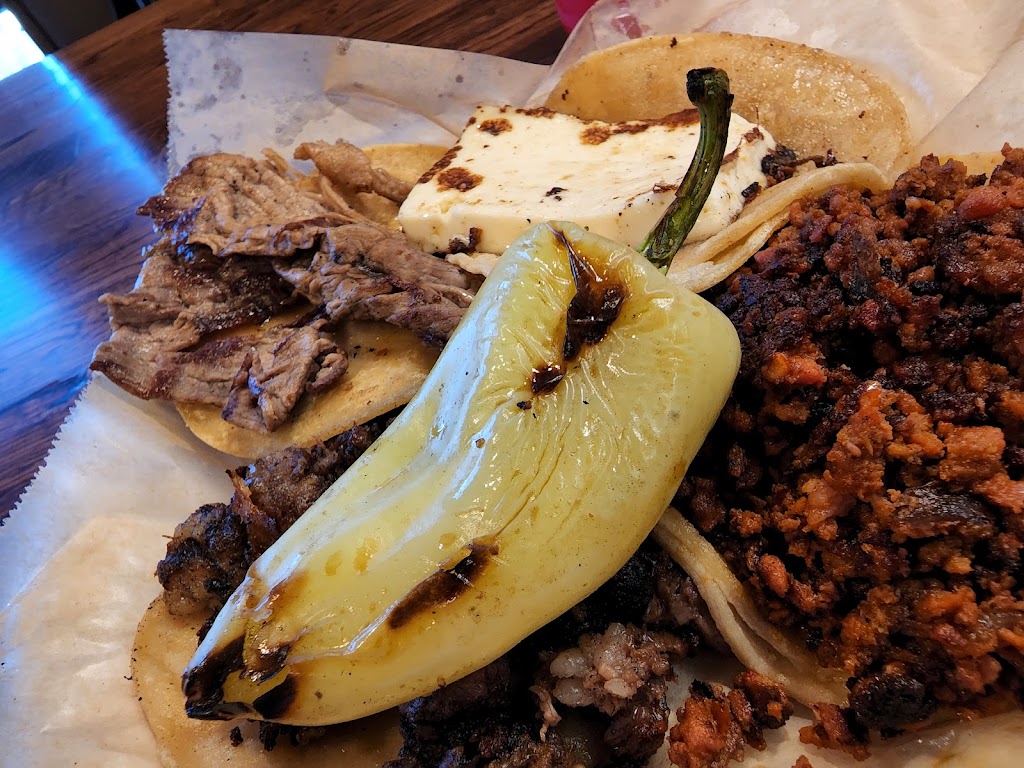 Tacos Los Cholos Fullerton | restaurant | 1653 W Orangethorpe Ave, Fullerton, CA 92833, USA | 8338226777 OR +1 833-822-6777