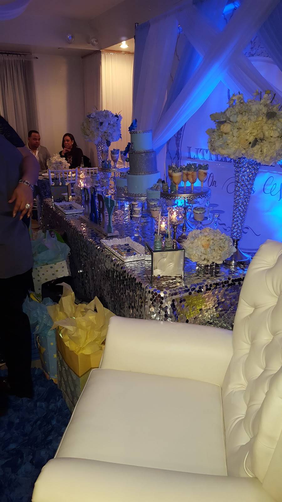 Abraham | restaurant | 2350 Washington Ave, Bronx, NY 10458, USA | 3475907590 OR +1 347-590-7590