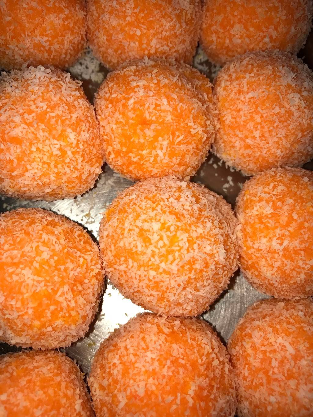 Raja Sweets | restaurant | 5667 Hillcroft St, Houston, TX 77036, USA | 7137825667 OR +1 713-782-5667