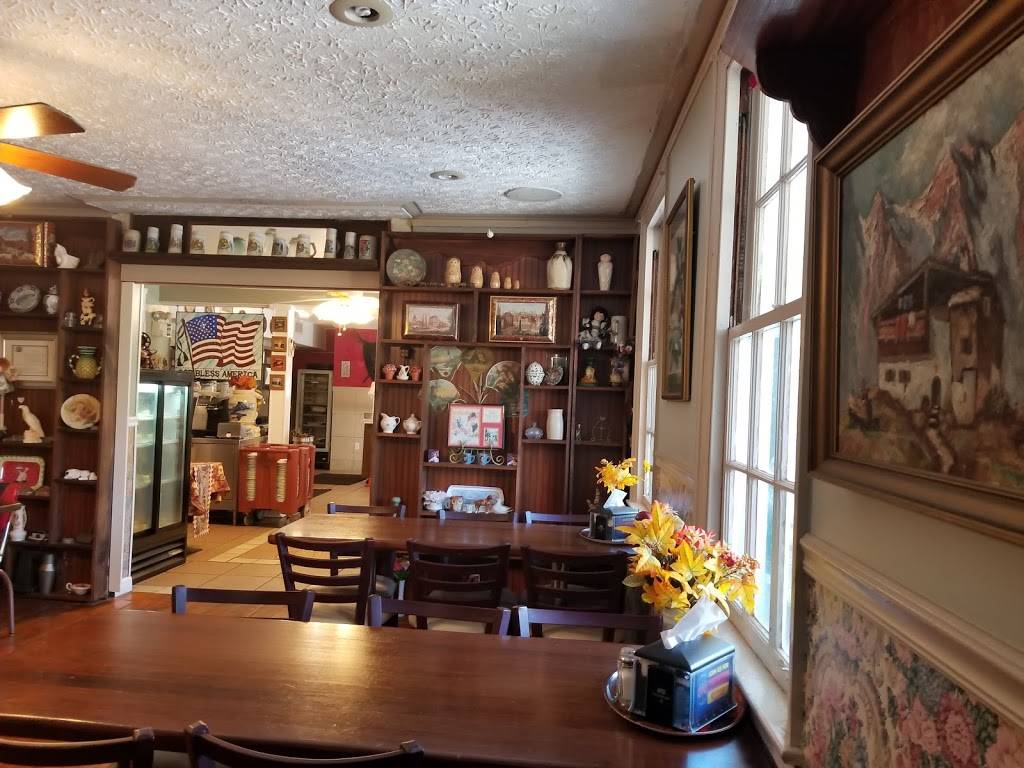 Plantation House Restaurant and Catering | restaurant | 3240 Grandview Rd, Millbrook, AL 36054, USA | 3342851466 OR +1 334-285-1466