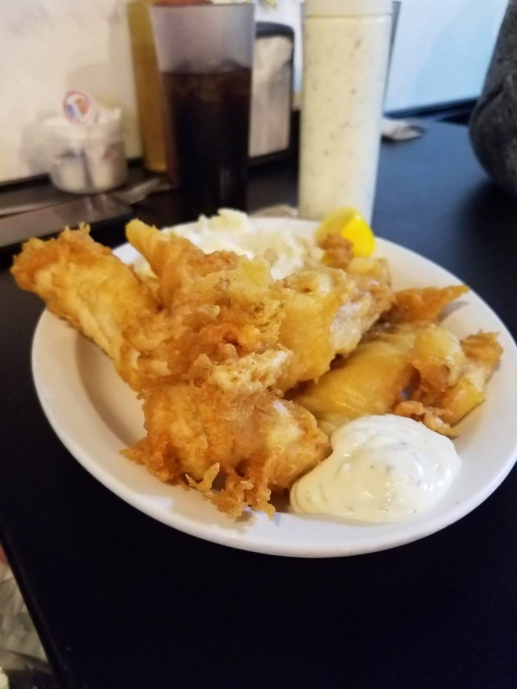 Country Grove Restaurant | restaurant | 322 Co Rd R R, Cedar Grove, WI 53013, USA | 9206686280 OR +1 920-668-6280