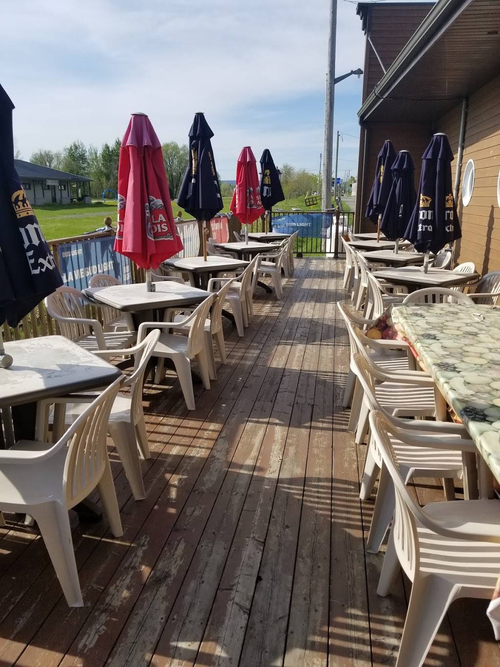 Pizzaville Disraeli | restaurant | 585 Avenue Champlain, Disraeli, QC G0N 1E0, Canada | 4184493496 OR +1 418-449-3496