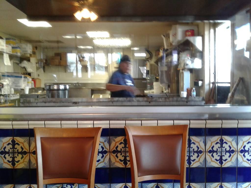 Chalios Mexican Restaurant | restaurant | 2020 N Main St, Fort Worth, TX 76164, USA | 8177400465 OR +1 817-740-0465