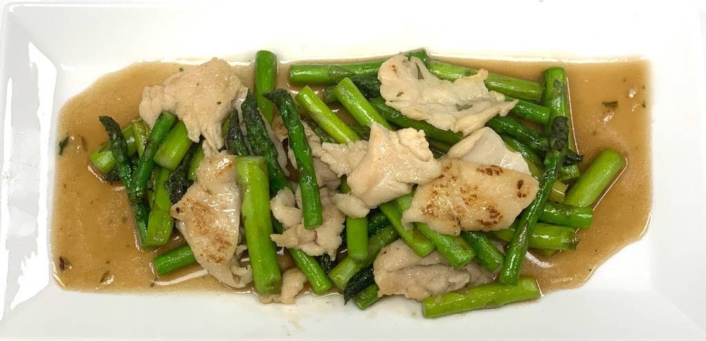 Cafe Khao Neow | restaurant | 1830 E Parks Hwy a131, Wasilla, AK 99654, USA | 9073765426 OR +1 907-376-5426