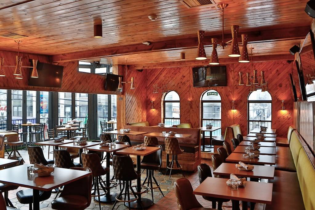 Hopsmith Chicago | restaurant | 15 W Division St, Chicago, IL 60610, USA | 3126009816 OR +1 312-600-9816