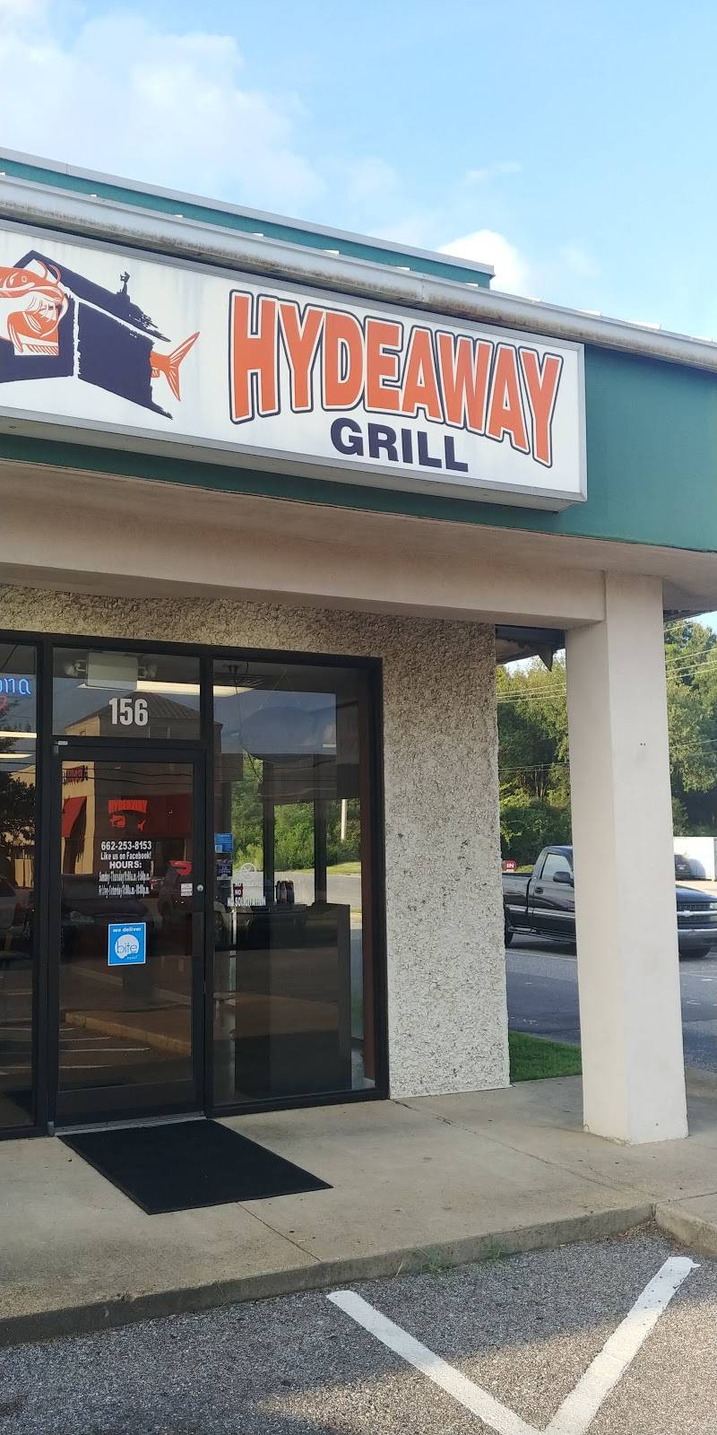 Hyde Away Grill, LLC | restaurant | 156 Stateline Rd W, Southaven, MS 38671, USA | 6622538153 OR +1 662-253-8153