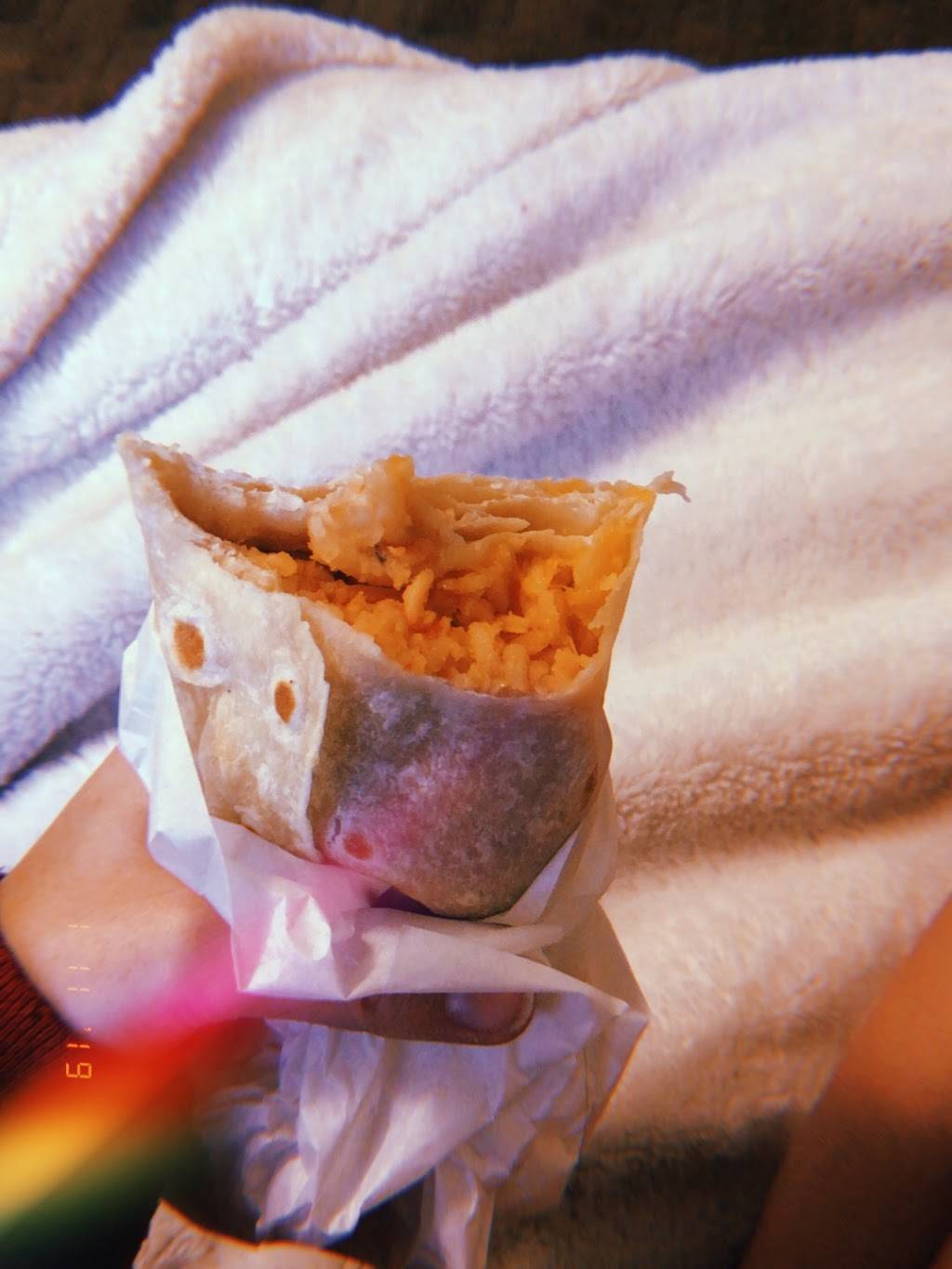 Hectors Méxican Food | restaurant | 2901 E 3300 S, Salt Lake City, UT 84109, USA | 8014873850 OR +1 801-487-3850