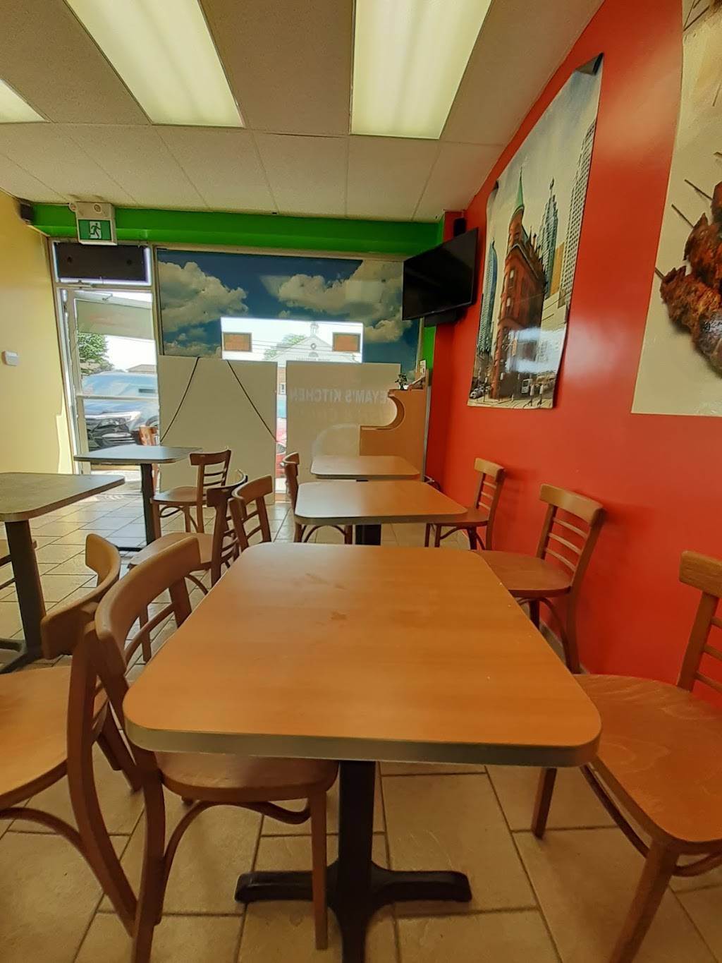 Heyams Kitchen | restaurant | 1738a Lawrence Ave E, Scarborough, ON M1R 2Y1, Canada | 4162880707 OR +1 416-288-0707