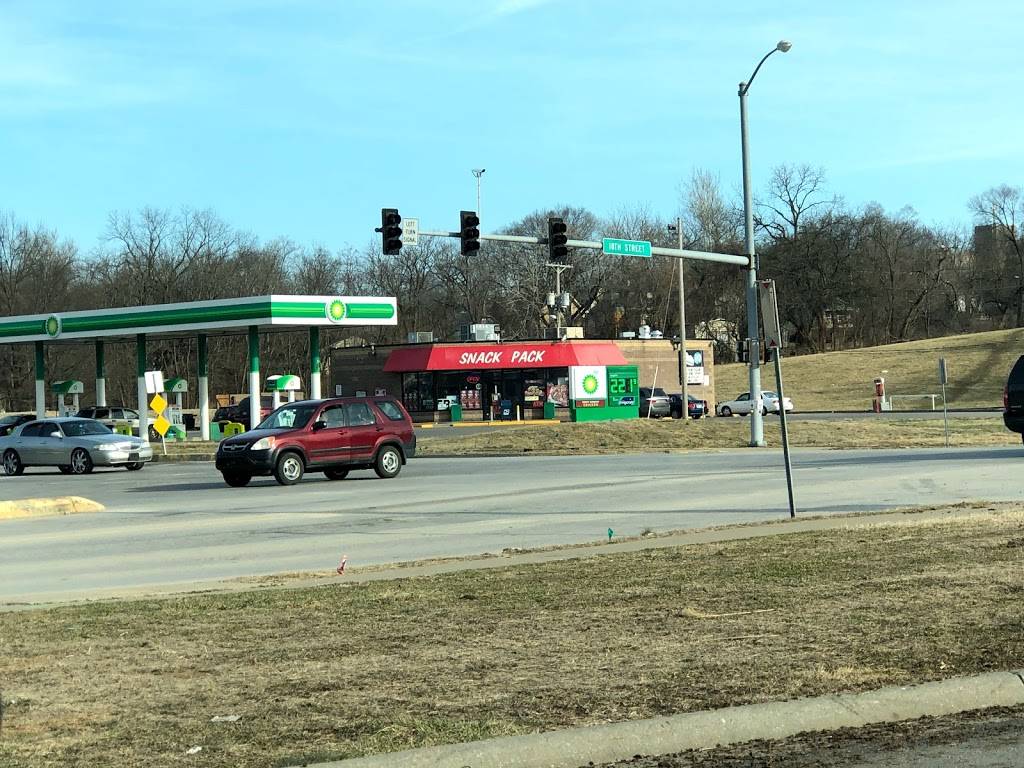 KCs Northwest Grill | restaurant | 2110 N 18th St, Kansas City, KS 66104, USA | 9132813287 OR +1 913-281-3287