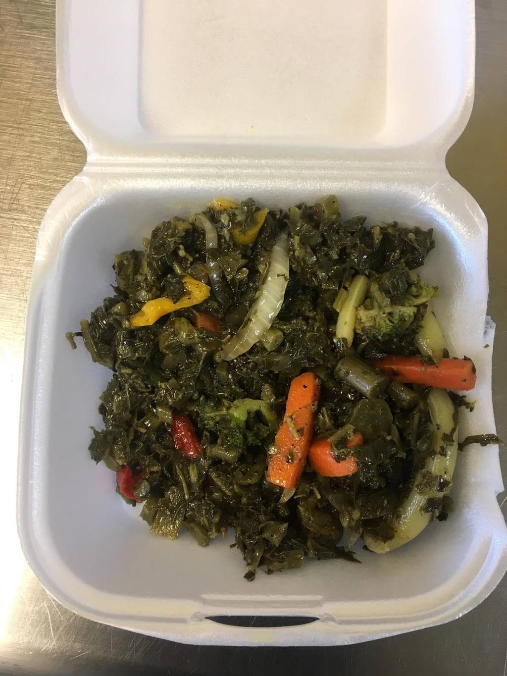 Jamaicas Drumpon Jerk | restaurant | 4980 Turney Rd, Garfield Heights, OH 44125, USA | 2167447109 OR +1 216-744-7109