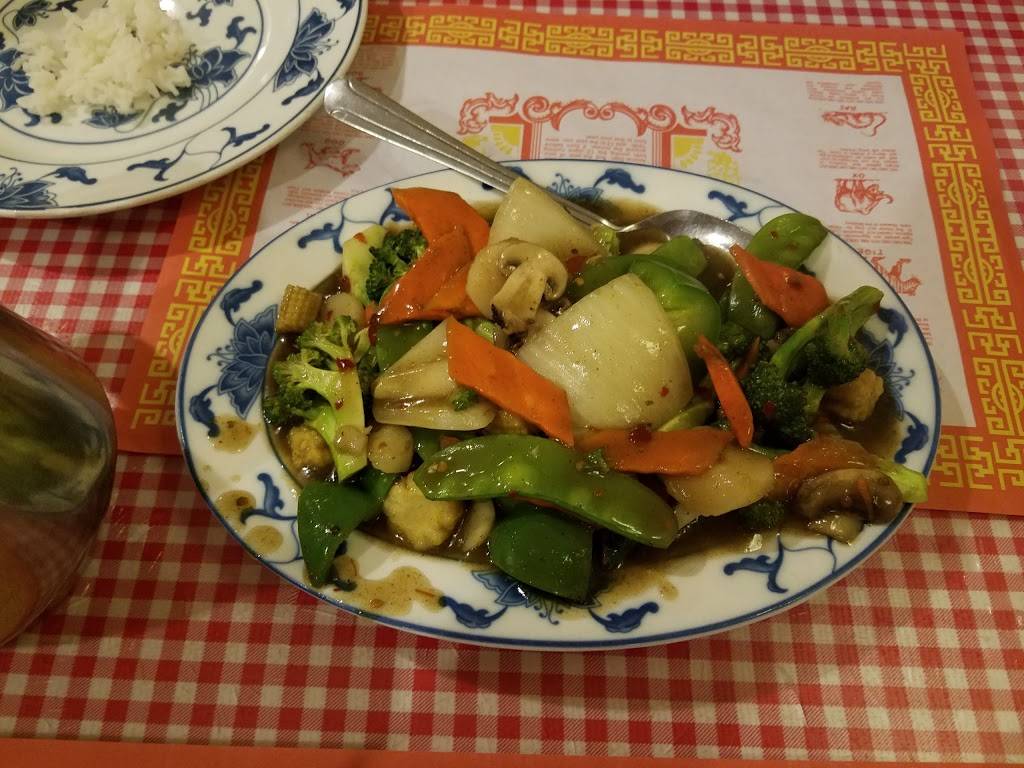 China Inn | restaurant | 2863 W Shore Dr #105, Holland, MI 49424, USA | 6167869230 OR +1 616-786-9230