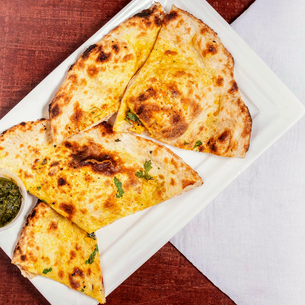 Amis kitchen | restaurant | 15 Fisherman Dr Unit# 6, Brampton, ON L7A 1B7, Canada | 9054954403 OR +1 905-495-4403