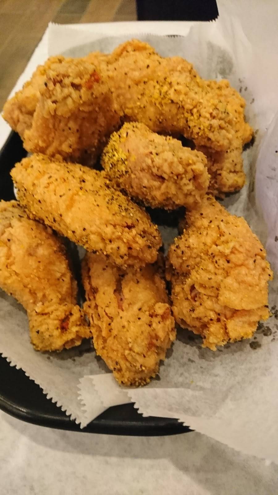 Asiatique | restaurant | 3225 Washington Blvd, Arlington, VA 22201, USA | 7032436888 OR +1 703-243-6888