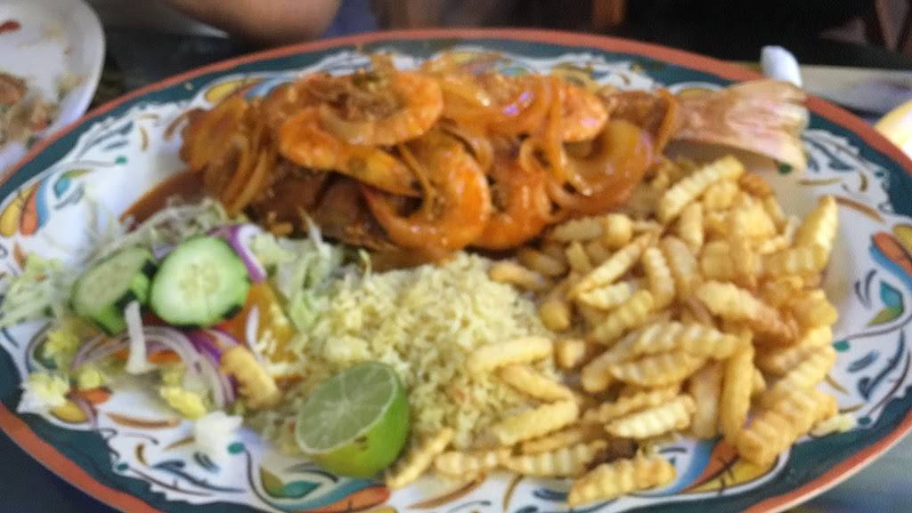 Karlitos Mariscos | restaurant | 3119 White Horse Rd, Greenville, SC 29611, USA | 8646311300 OR +1 864-631-1300