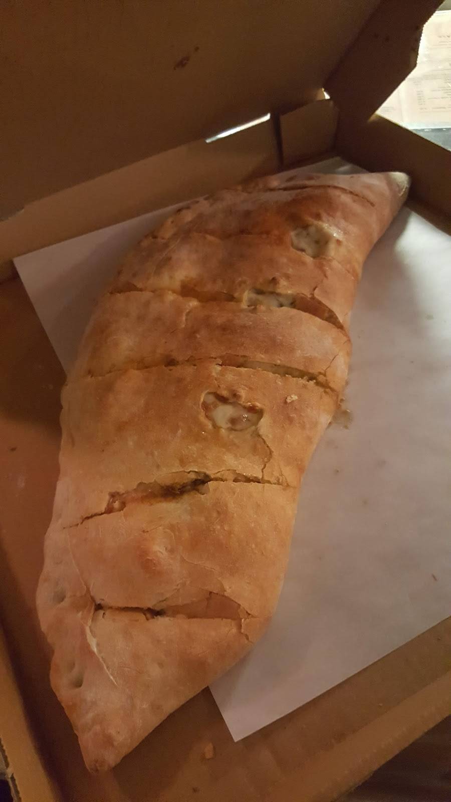 Pinos Pizza | restaurant | 4112 Meadowdale Blvd, Richmond, VA 23234, USA | 8042750568 OR +1 804-275-0568