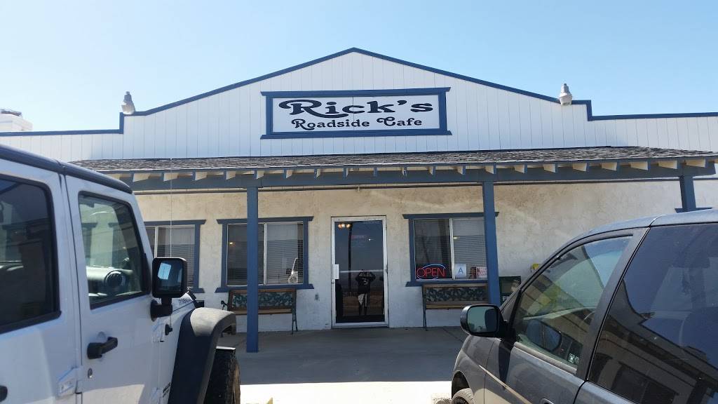 Ricks Roadside Cafe | restaurant | 3281 CA-138, Pinon Hills, CA 92372, USA | 7608688863 OR +1 760-868-8863