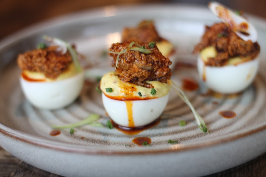 Golden Owl Tavern | restaurant | 9041 Robert D. Snyder Rd, Charlotte, NC 28262, USA | 7044170400 OR +1 704-417-0400