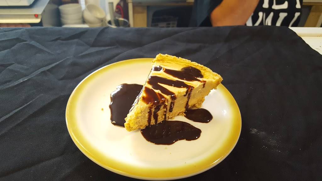 Codys Diner | restaurant | 113 Cumberland St, Ashland City, TN 37015, USA | 6154153368 OR +1 615-415-3368