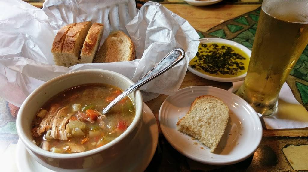 Carrabbas Italian Grill | restaurant | 955 Riverdale St, West Springfield, MA 01089, USA | 4137333960 OR +1 413-733-3960