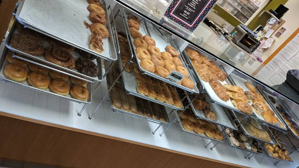 Spudnuts Donuts | bakery | 3001 S Figueroa St, Los Angeles, CA 90007, USA | 2137490678 OR +1 213-749-0678